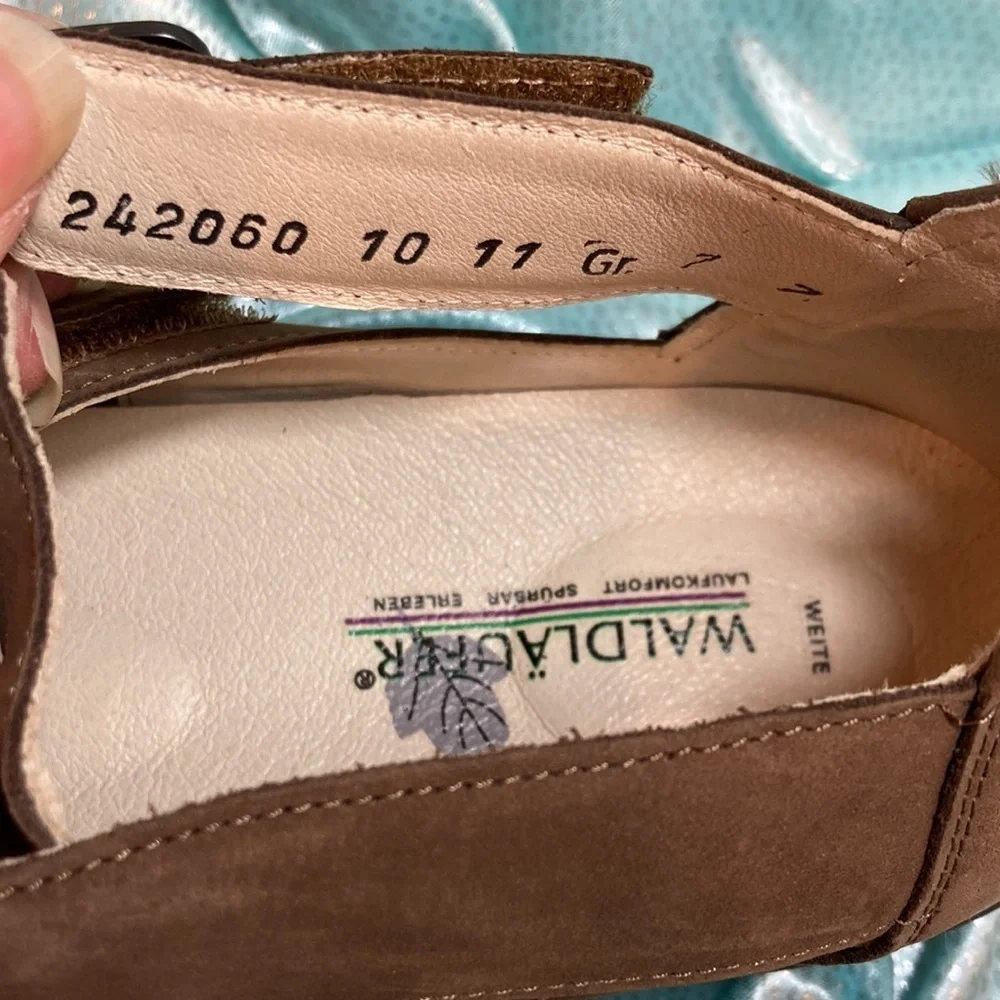 waldlauper brown sandals